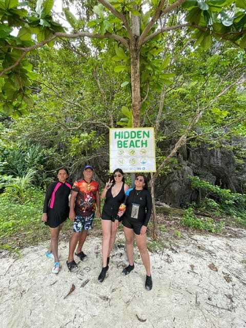 El Nido: Island Hopping and Snorkeling Private Boat Tour C - Lunch on Board: The Food Reset That Makes the Day Stick