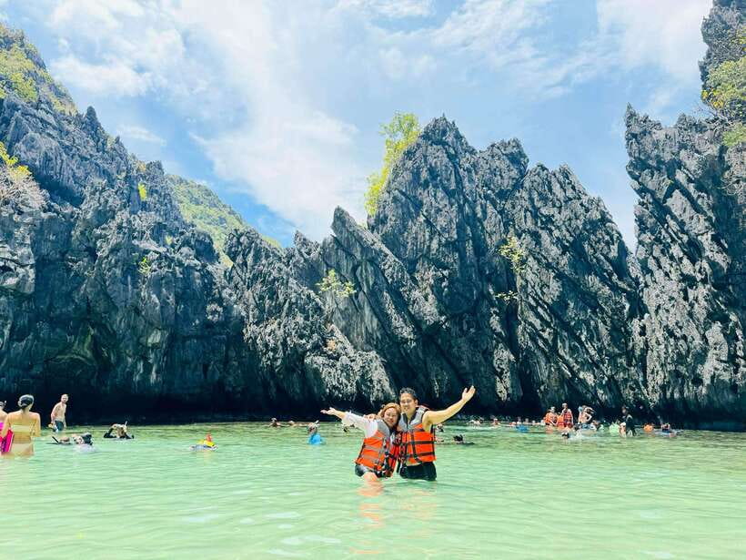 El Nido: Island Hopping TOUR A with Lunch, Transfer & EDTF - Boat ride realities, safety gear, and what to pack