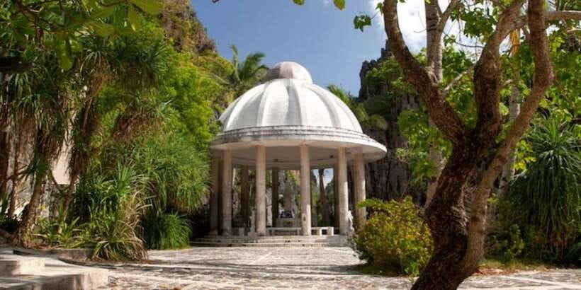 El Nido Island Hopping Tour C: Hidden Beaches & Shrine - Price and value: $29 is the base, PHP fees are the real math