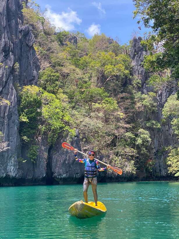 El Nido: Island Hopping Tour C with Lunch EDTF included - Pickup, transfers, and what the first hour feels like