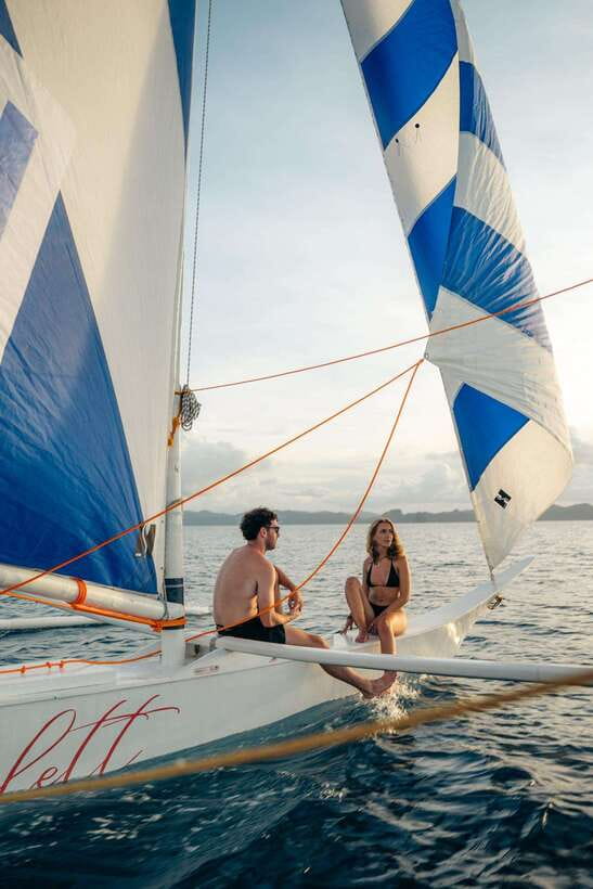 El Nido Islands: Shared Paraw Sunset Sailing - The Paraw Experience: Double Outriggers, Net Seating, and Getting Wet
