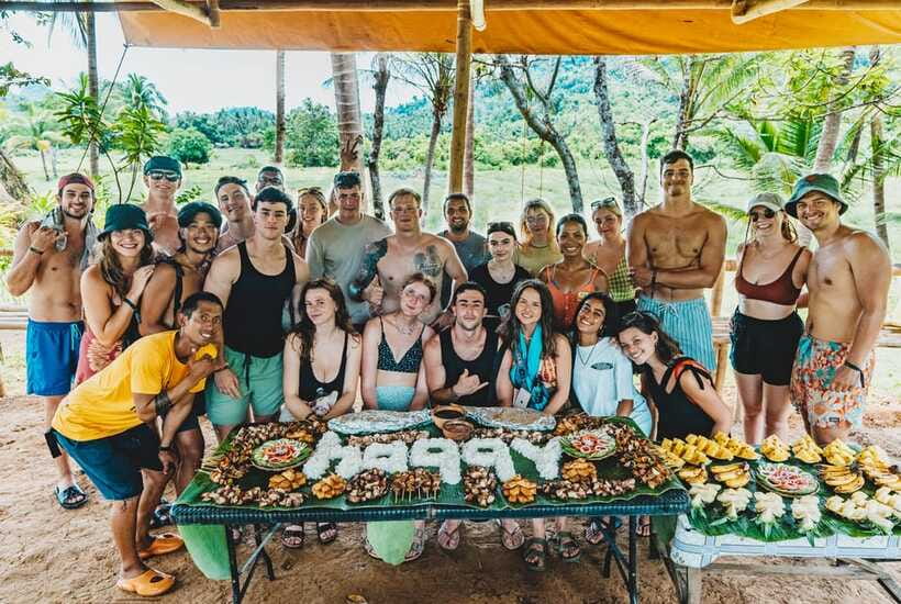 El Nido: Jeepney Adventure Tour with Lunch - Who this tour is best for, and who should skip it