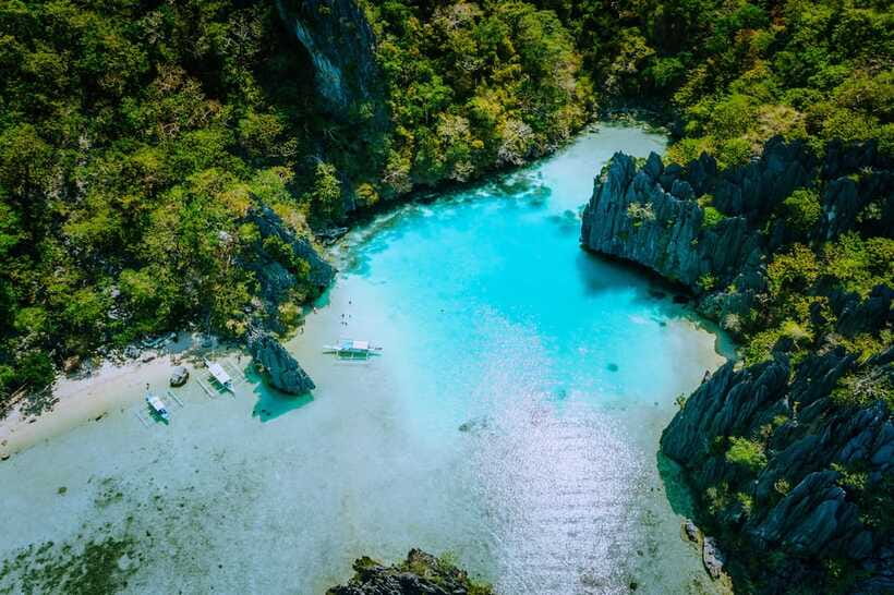 El Nido: Private/Exclusive Island Hopping Tour D BEST PRICE - Cadlao Island, reef time plus a breather between lagoons