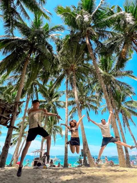 El Nido: Snake Island and Cave Tour with Island Lunch - Popolkan Island: lunch on the beach, plus true swimming time