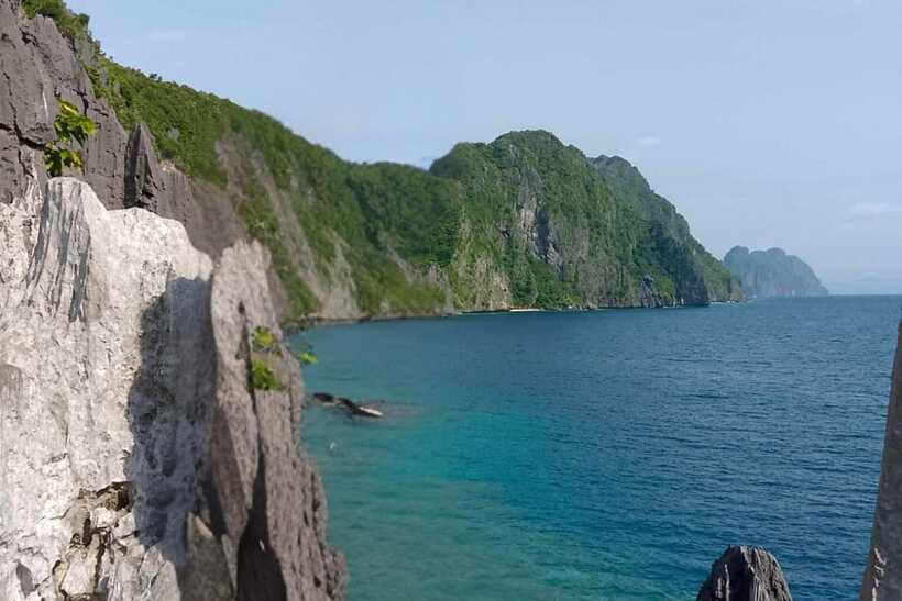 El Nido: Tour C to Hidden Beach, Helicopter Island & More - Secret Beach: That Limestone Opening Feeling Real