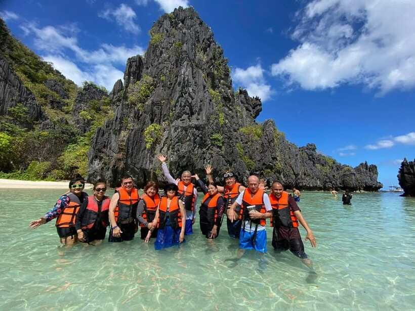 El Nido: Tour C with Matinloc Shrine and white sand beaches - Hidden Beach lunch stop: when you switch from saltwater to real food