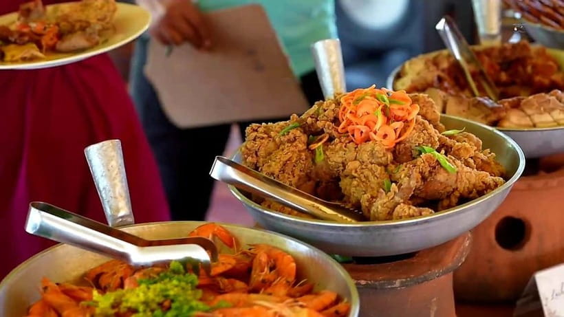 From Cebu: Bohol Countryside & Buffet Lunch Exclusive Tour - Tips to make it easier on you, from shoes to cash