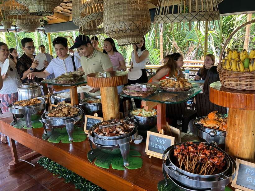 From Cebu City: Bohol Island Highlights in One Day - Tarsier sanctuary: the cutest wildlife time with strict respect