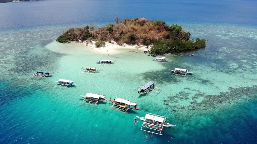 From Coron: Island Hopping Boat Day Trip with Buffet Lunch - Key things that make this Coron day trip work