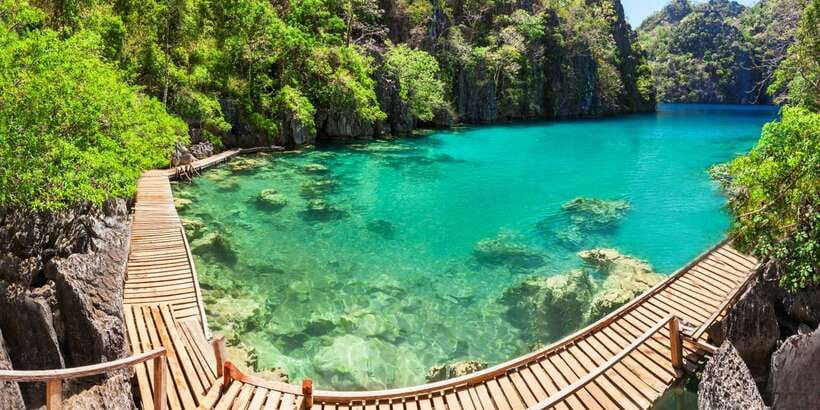 From Coron: Island Hopping Boat Day Trip with Buffet Lunch - Skeleton Wreck snorkeling: the thrill stop