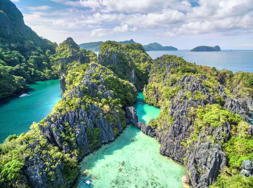 From El Nido: Island, Lagoons, and Beaches Boat Tour - Cadlao Lagoon and Small Lagoon: the water show you came for