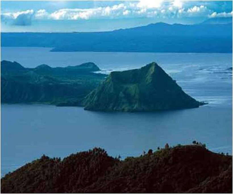 From Manila: Panoramic Tagaytay Ridge Tour - Lunch in Tagaytay: Filipino specialties with a view focus