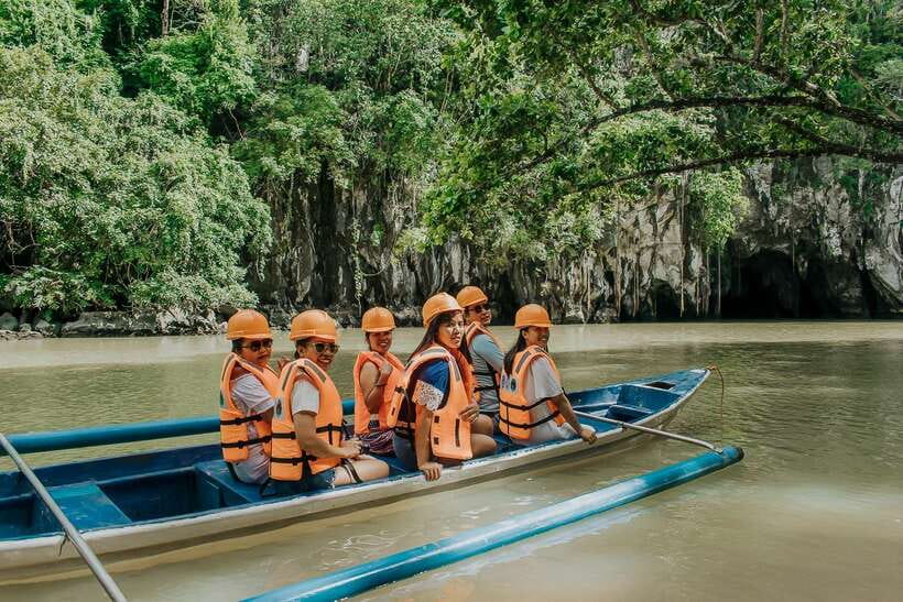 From Puerto Princesa: Underground River Full-Day Trip - Mangrove paddle boat cruise: the calm option that still feels active