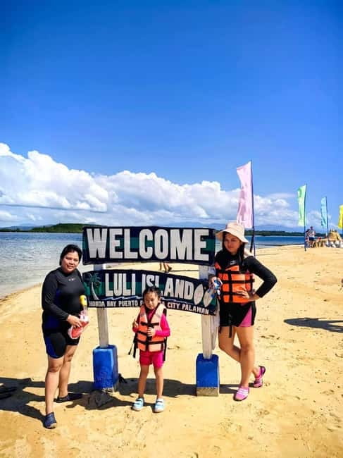Honda Bay Island Hopping Tour - A Perfect Day in Paradise - Who this Honda Bay tour is best for