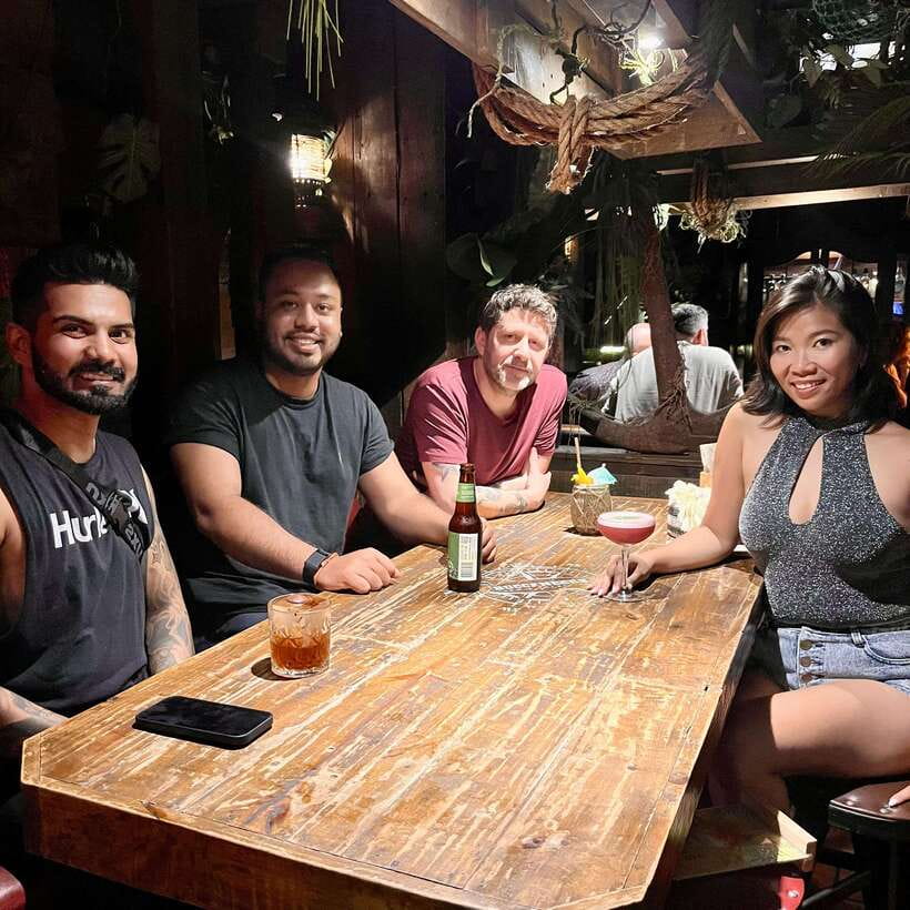 Makati Bar Crawl - Hidden Bar, Speakeasy and Pub - Meeting point and how to actually start on time