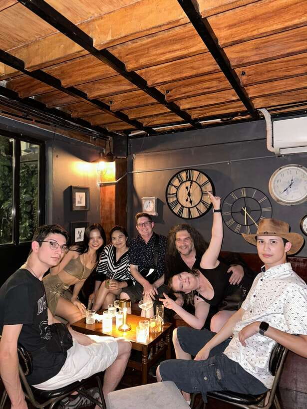 ⭐ Makati Bar Hopping and Pub Crawl Tour with Venus ⭐ - Price and Value: What $54 Buys You Beyond Just a Drink