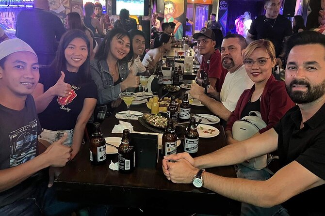 Makati Bar Hopping and Speakeasy, Pub and Club - Meeting at Filling Station Bar And Cafe, then getting your bearings