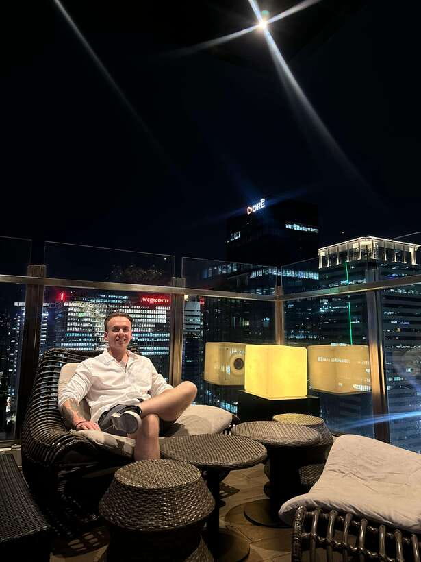 Makati Hidden Bars and Rooftop Bars with Venus - Who Should Book This Makati Hidden Bar and Rooftop-Style Night