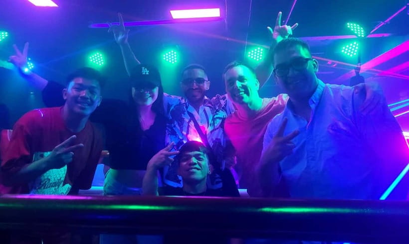 Makati Nightlife: VIP Access to Clubs, Rooftops & Go-Go Bars - Who this tour fits best