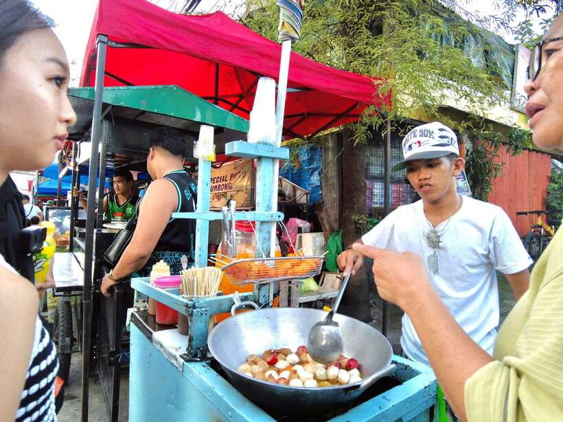 Makati Street Food Tour Experience - Makati street food dinner, the short-and-sweet way
