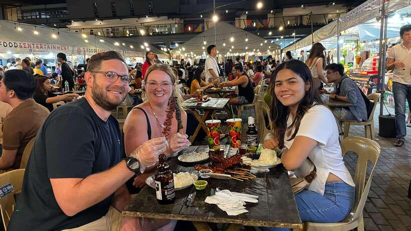 Makati Street food walking tour with Dinner - Walking Open Stand Halls With Live Music, Not Formal Restaurants