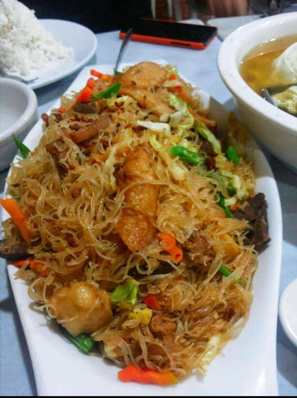 Manila: Binondo Chinatown Food Tour with Free Food Samples - Why Binondo is an ideal food-walk neighborhood