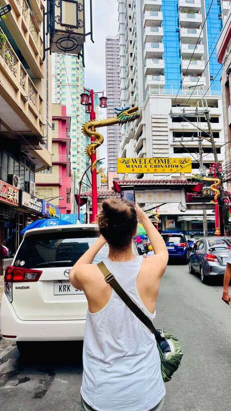 Manila: Binondo Chinatown Guided Walking Tour - The 2-hour flow: tuk-tuk orientation, then alley walking