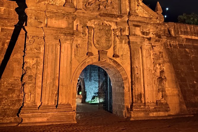 Manila by Night: Discovering City Highlights with Intramuros - Fort Santiago: the one-hour stop that gives you context fast