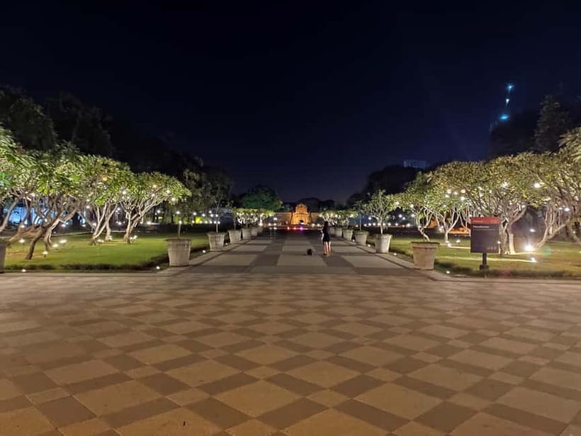 Manila: Enchanting Night Tour of Manila's Historic Landmarks - Night in Manila: how this tour gives you the right perspective