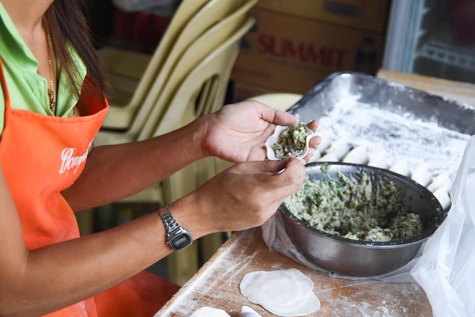 Manila Food Tour: Explore World's Oldest Chinatown - Where it starts: Binondo Church and a route that makes sense