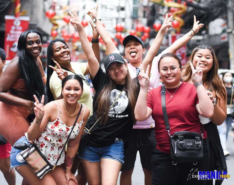 Manila: Guided Food Tour of Binondo with Tastings - Carvajal Street Lumpia: Your First Bite in Manila’s Chinatown