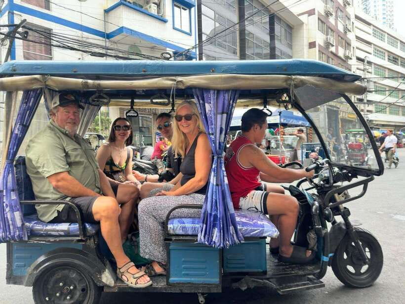 Manila: Guided Tuk Tuk Ride - Timing, walking intensity, and what to wear for a 2-hour active outing