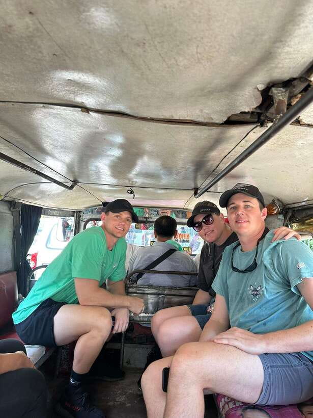 Manila: Hidden Gems Guided Tour - Pace and logistics for a short 2-hour orientation