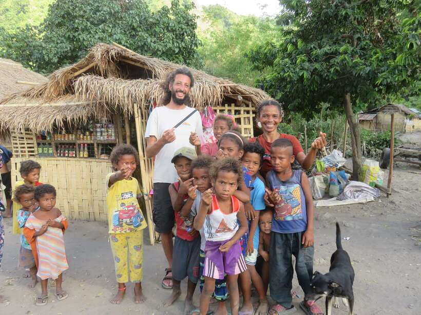 Manila: Mount Pinatubo 4X4 & Hiking Trip - Aeta culture glimpse: respectful context without slowing the day too much