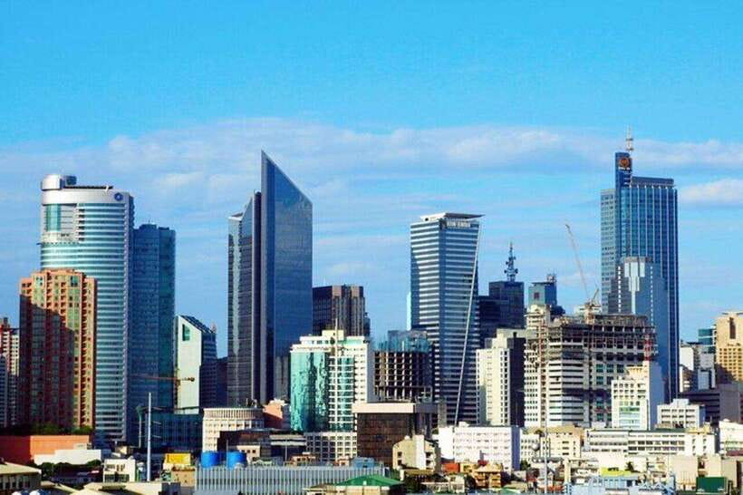 Manila Old & New City Private Tour - Starting in Makati: Forbes Park and the City’s Modern Face