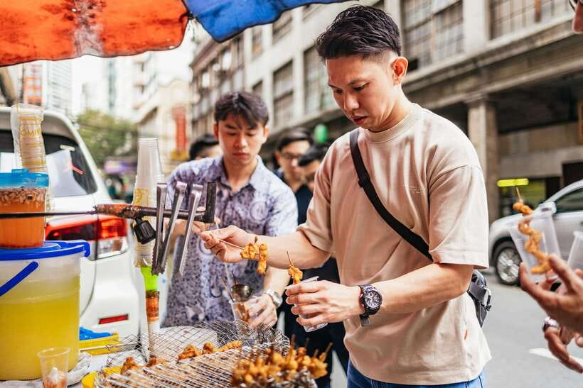 Manila: Street Food and Drinks Walking Tour with Tastings - Key things that make this tour worth your time