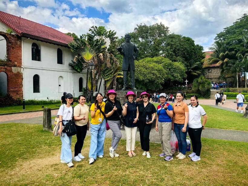 Manila: Walled City Intramuros Walking Tour - Starting point and pacing: Fort Santiago first, Casa Manila last