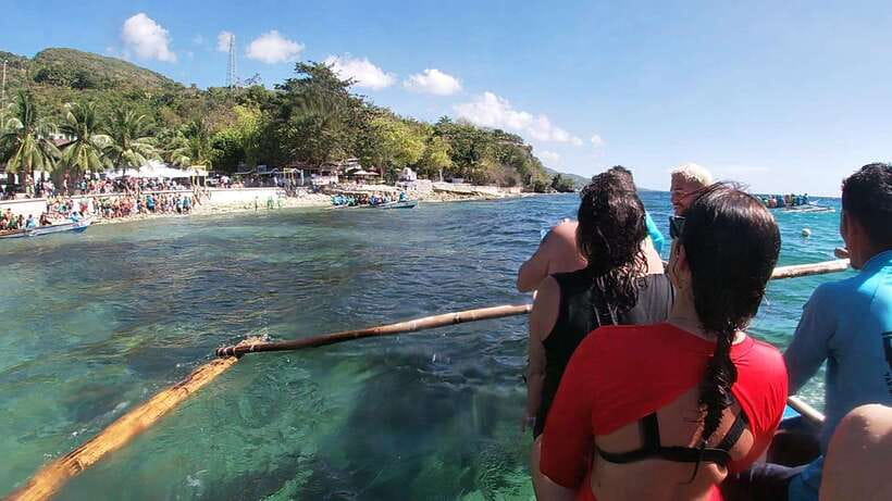 Oslob: Whaleshark Swimming, Inambakan Falls & Moalboal Tour - FAQ