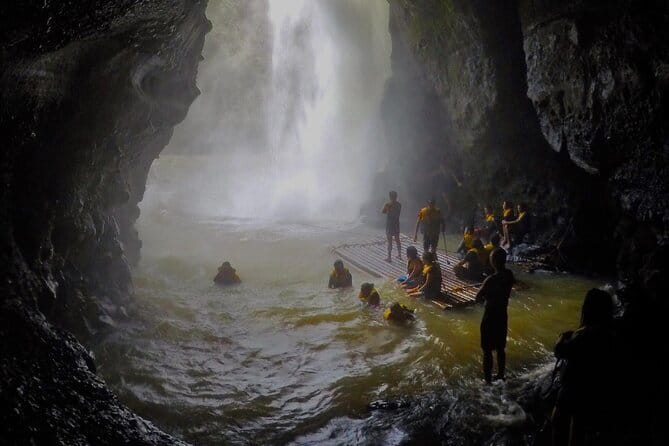 Pagsanjan Falls Tour with Lunch Included - Your time at the falls: why four hours can still feel short