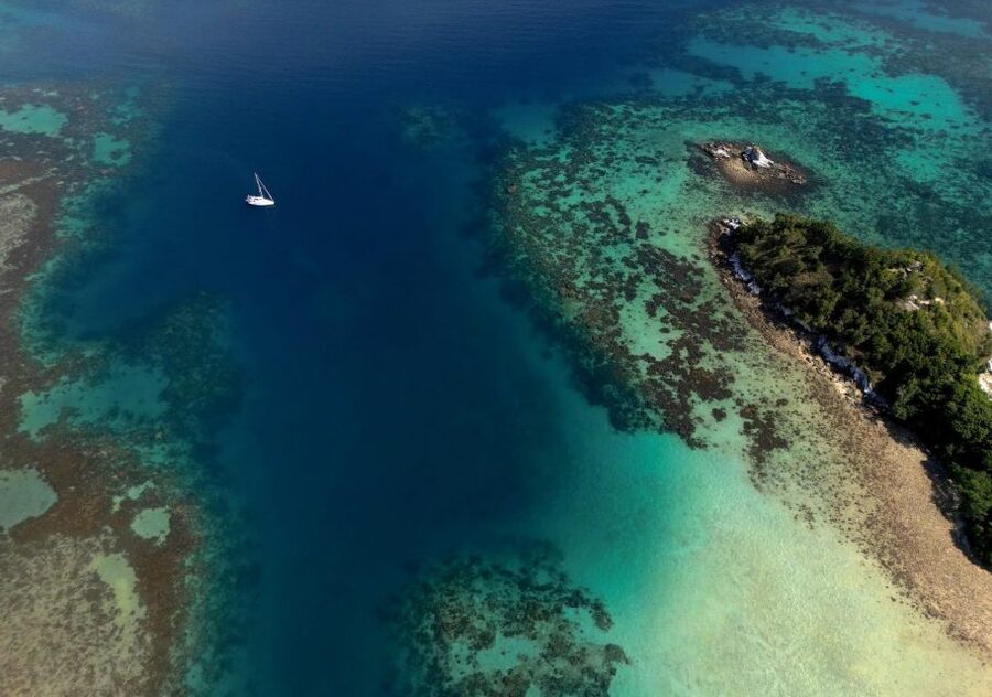 Palawan: Private Sailing Yacht Cruise in El Nido - Comfort and safety on a Beneteau Oceanis 430, not a sketchy speedboat