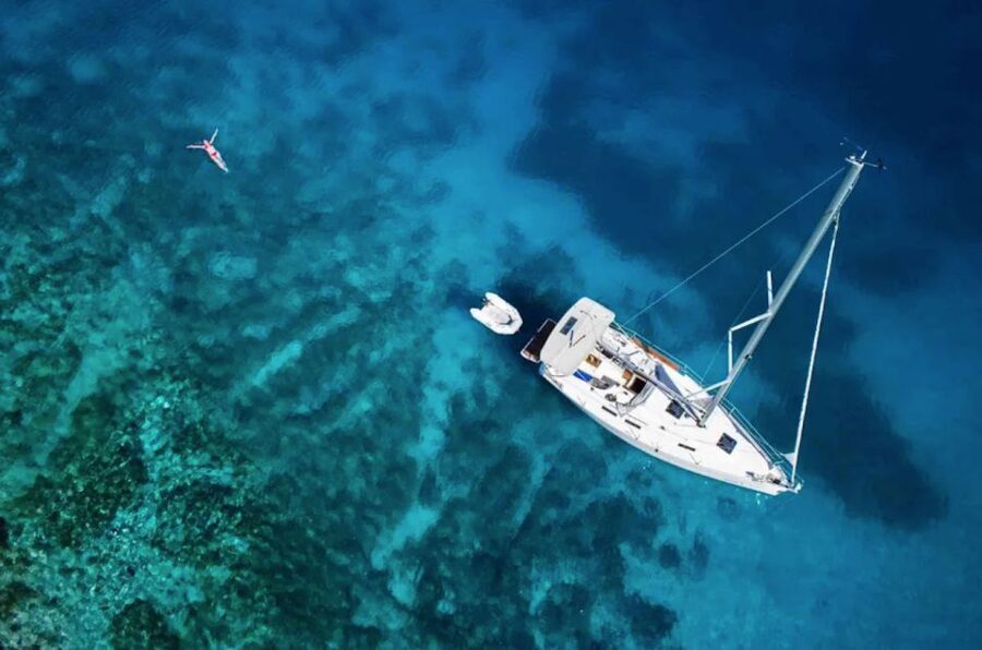 Palawan: Private Sailing Yacht Cruise in El Nido - Meeting at Corong Corong, then settling into the 10:00 am rhythm