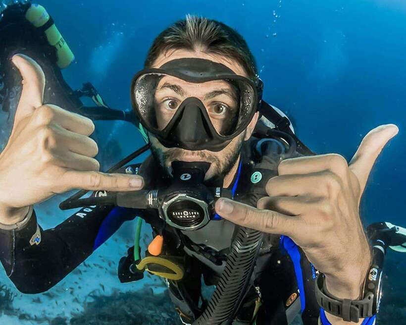 Panglao Bohol: Try Scuba Diving at Napaling and Sardines - Photo stop and GoPro extras: getting the memories without the hassle