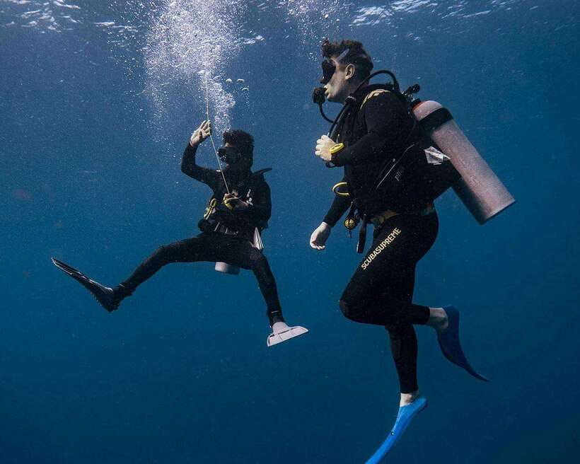 Panglao Bohol: Try Scuba Diving at Napaling and Sardines - The underwater route at Napaling Reef: training and a planned sardine swim