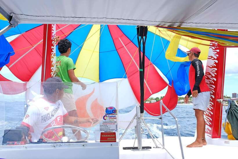 Panglao: Solo or Tandem Parasailing Experience near Alona - Who should skip this ride (and who should feel more comfortable)