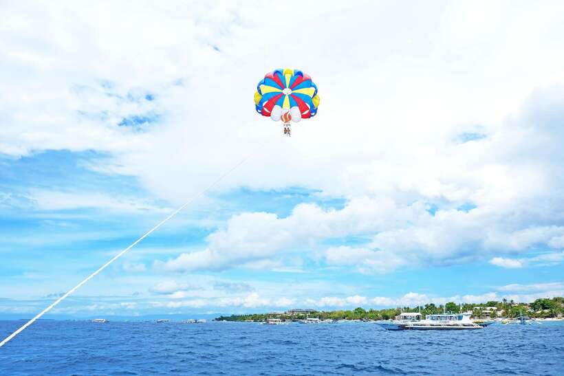 Panglao: Solo or Tandem Parasailing Experience near Alona - FAQ