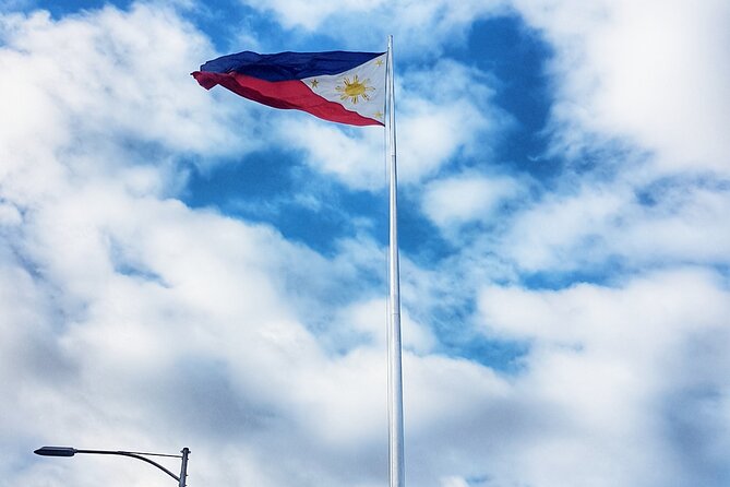 Philippines Intro 3 days 2 nights Tour Best of Manila and Beyond - Calatagan floating bamboo cottages and snorkeling time