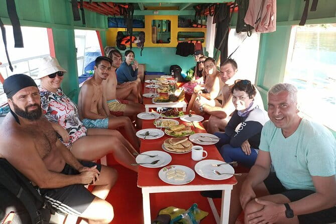 Private Palawan Expedition, El Nido to Coron 3 Days 2 Nights - Food that works for real life, including vegan and pescatarian