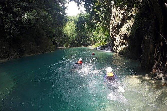 Private Snorkeling and 3 Other Water Activities in Cebu - SCUBA beach-entry session: photos, guidance, and what to expect