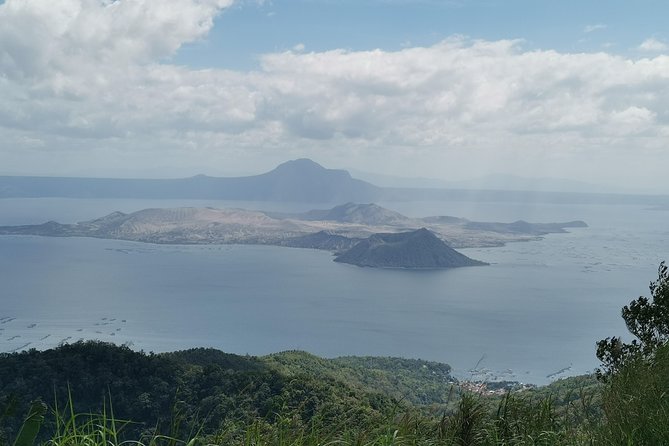 Private Tour: Amazing Taal Volcano & Pagsanjan Falls Tour (2in1) - Lake Taal Stop: Getting Oriented Around the 6-Kilometer Danger Zone