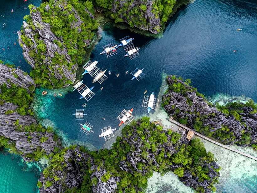 Private tour of the most outstanding beaches in El Nido - Snorkeling goggles and kayaking, plus how to use them well